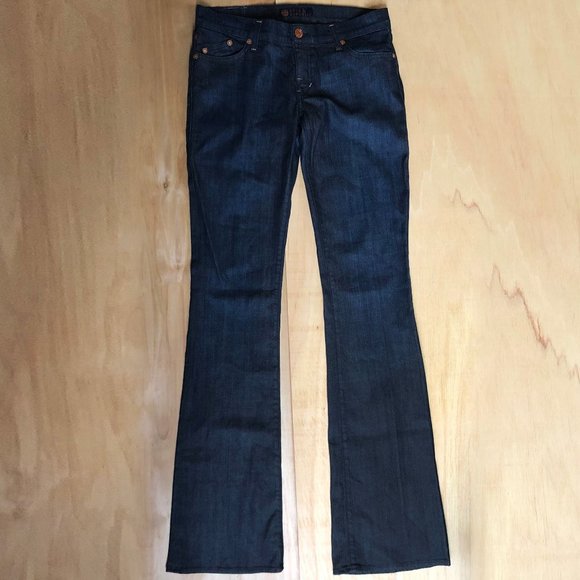 ROCK & REPUBLIC FLARE Women’s Rhinestone Pocket Dark Wash Denim Jeans sz 28 - Picture 2 of 9